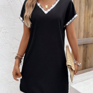 Γυναικείο Φόρεμα Κρεπ Με Παγιέτες Και Μανίκια